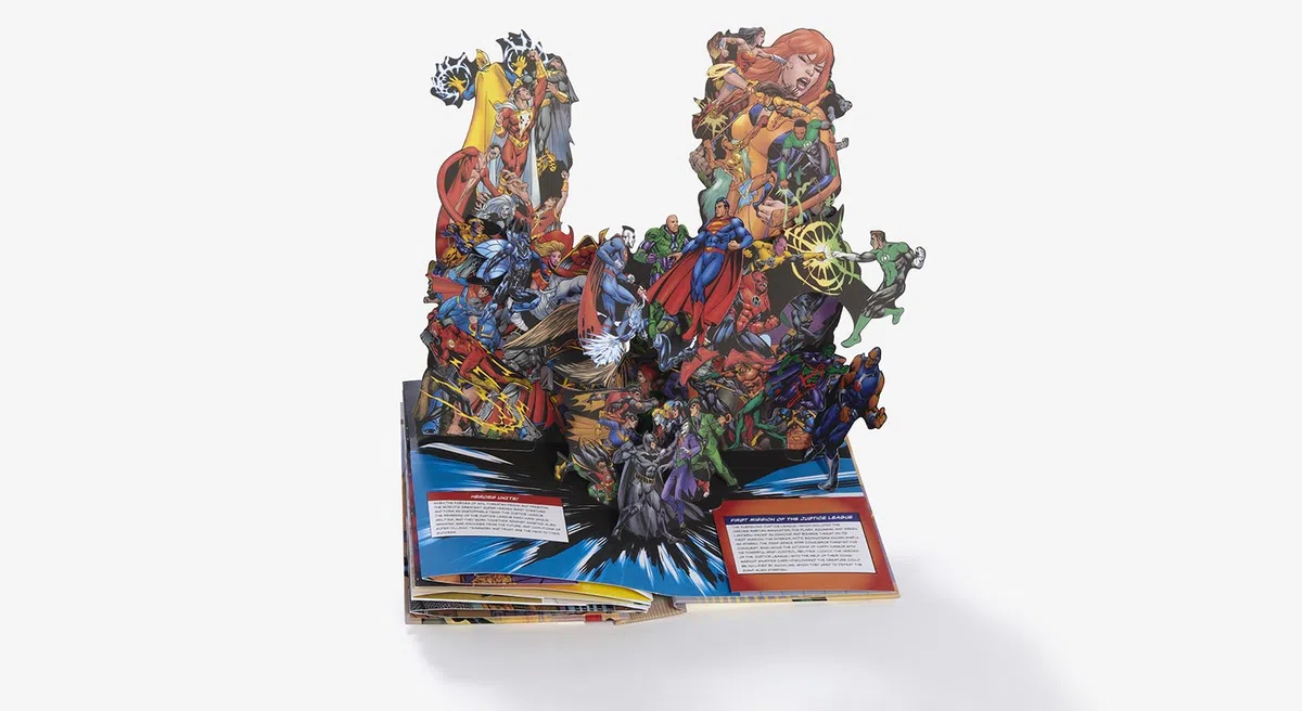 DC SuperHeroes: The Ultimate Pop-Up Book